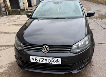 Volkswagen Polo (2011г) - АТ